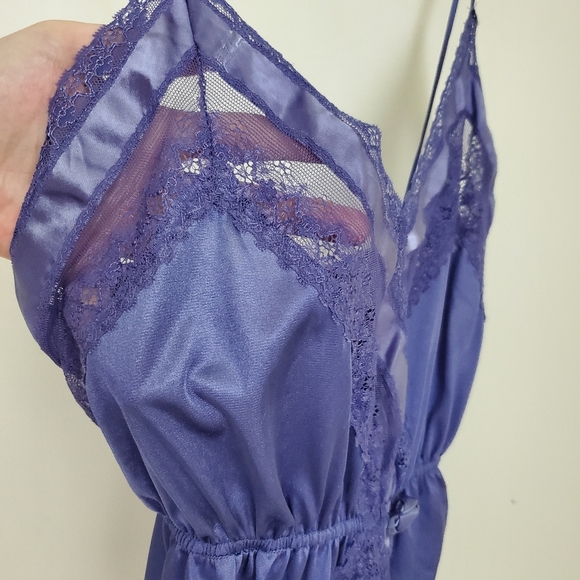 Vintage Lavender Silky Satin Spaghetti Strap Bodysuit Playsuit with Lace Trim - Picture 8 of 9